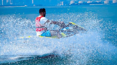 Dubai: 60Min Jet Ski To Burj Al Arab, Atlantis The Palm Day Tours 3