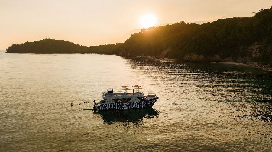 皮皮島+瑪雅灣+蜜月島追海豚一日遊