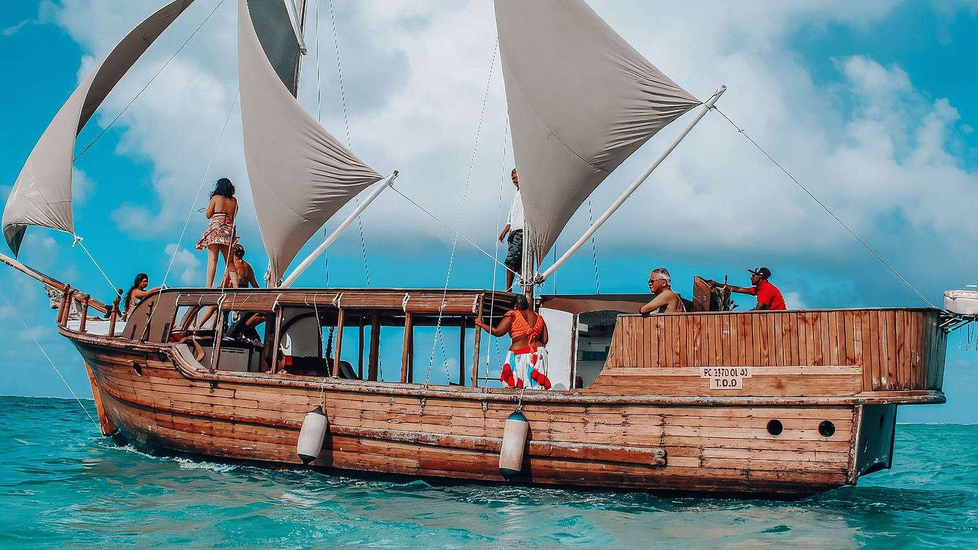 Mauritius: Boat trip to Ile aux Cerfs with Lunch/waterslide