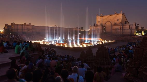 New Delhi: Pameran Akshardham, Tur Pertunjukan Cahaya & Air