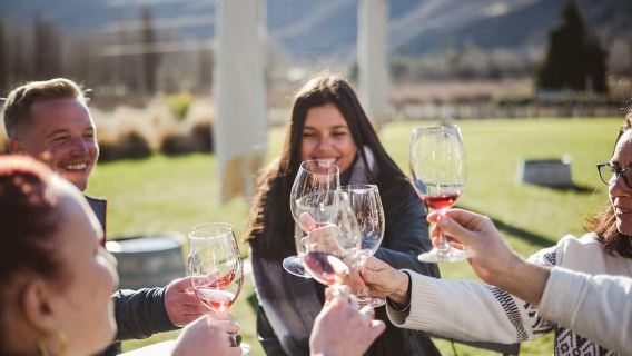 Queenstown: tour del vino e della birra artigianale al tramonto