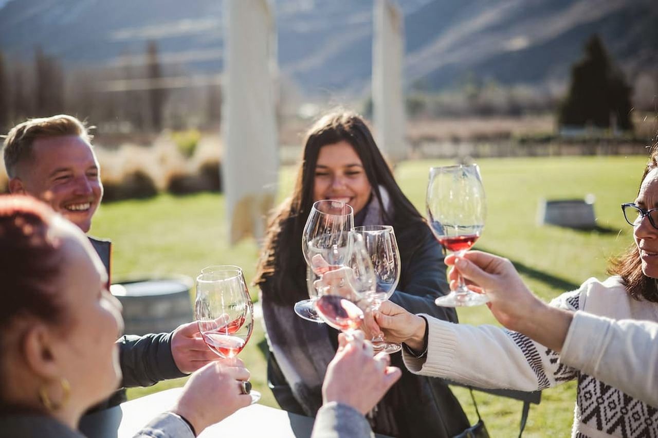 Queenstown: tour del vino e della birra artigianale al tramonto