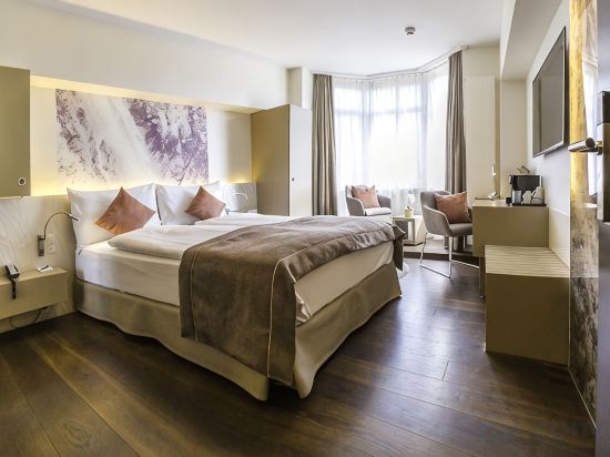 Cascada Boutique Hotel - Tap to explore photos