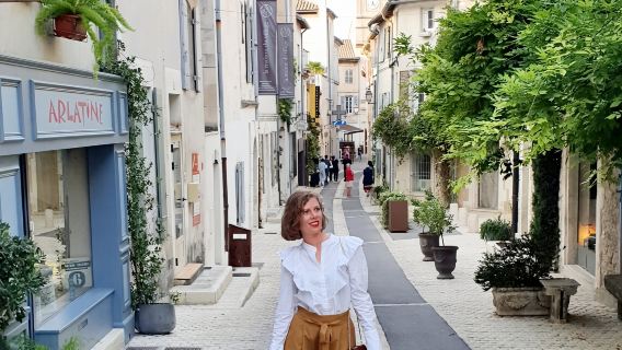 one-day tour of Provence, Roussillon, Gordes and Pont du Gard in France