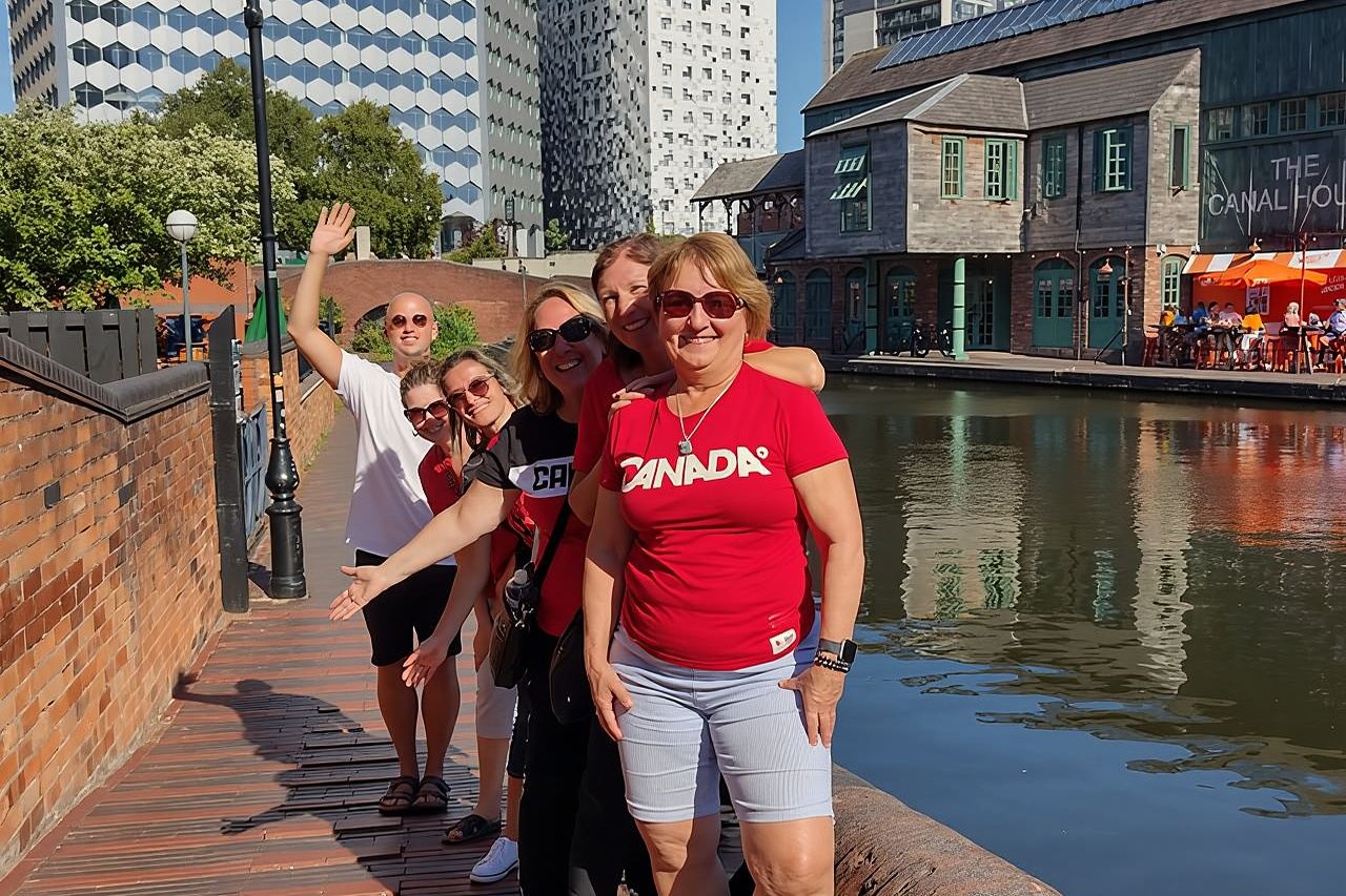 Recorrido a pie diario por el centro de Birmingham (10:30 y 14:00)