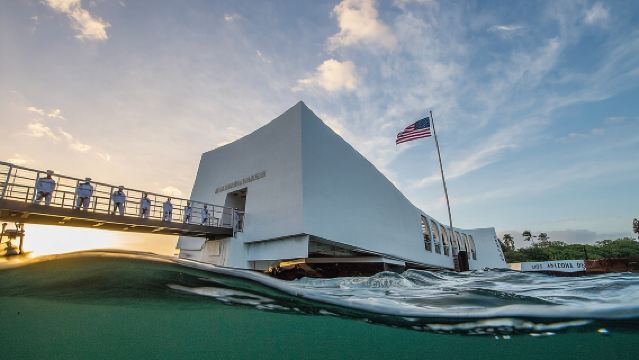 Официальная самостоятельная мультимедийная экскурсия по гавани Перл от Chief's