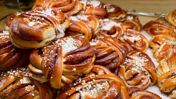 Tour gastronomico di Stoccolma per piccoli gruppi con 7 degustazioni di piatti classici