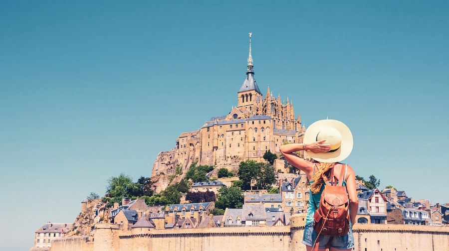從巴黎出發：聖米歇爾山一日遊（含導遊）