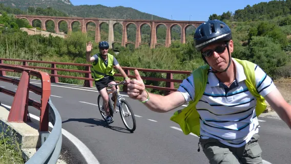 Salou: Fabulous Bike Tour with Olive Oil Tasting