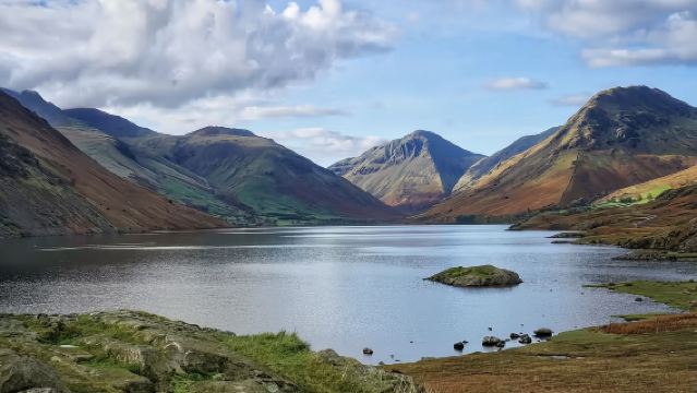 lawatan sehari hiking dari Manchester, UK terus ke pekan di Lake District