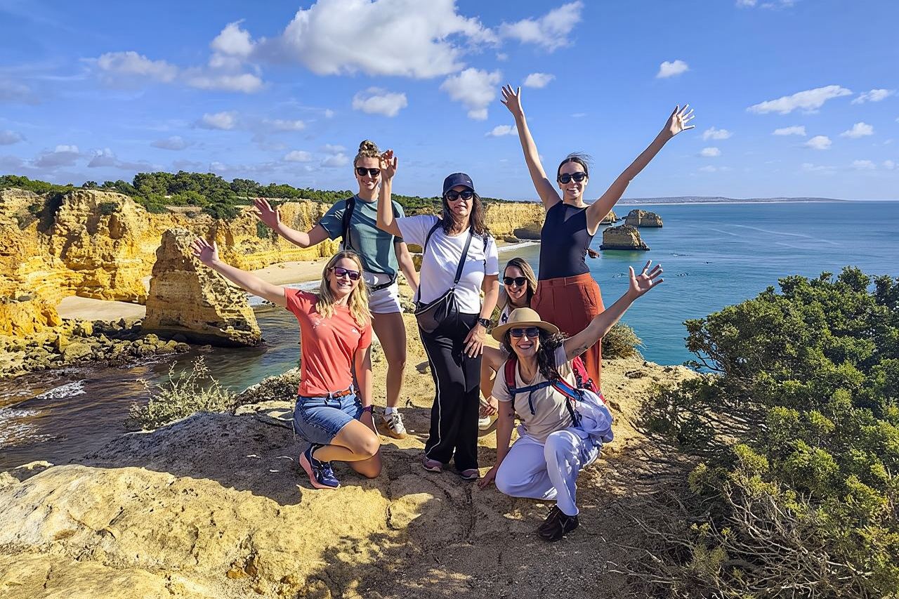 From Faro: Benagil Hiking Cliffs and the 4 Treasure Experience