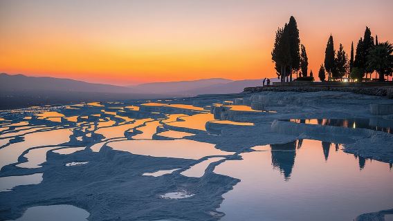 Tagesausflug nach Pamukkale ab/nach Istanbul