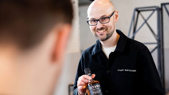 Giant Causeway, Dark Hedges & Whiskey Distillery tour from Dublin