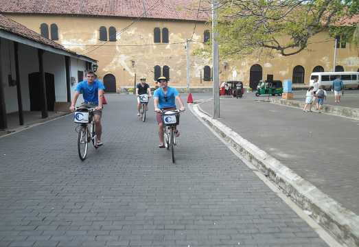 Galle Fort and City Cycling Tour - Choice of E-Bike or Manual