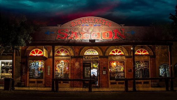 Tombstone Ghost Tours: Ghosts and Gunslingers of the Wild West