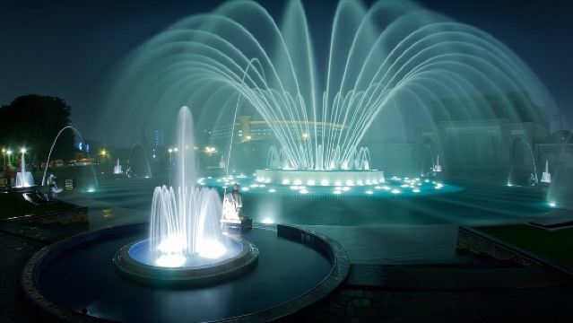 Larco Museum, Pisco Old Tavern and Magic Water Circuit Evening Tour