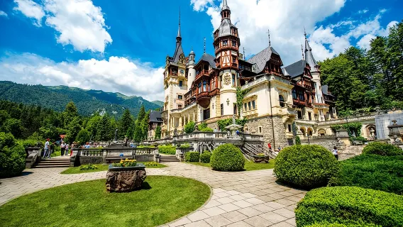 Bucarest al Castillo de Drácula, Castillo Peleș y Brașov - Tour guiado