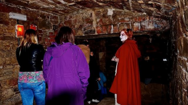Extreme Paranormal Underground Ghost Tour in Edinburgh