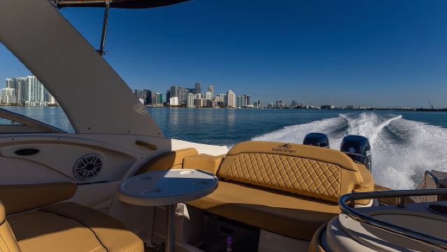 Crociera Privata in Barca a Miami con un Capitano