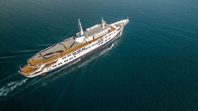 VIP - Day Cruise From Athens to Hydra Poros Aegina