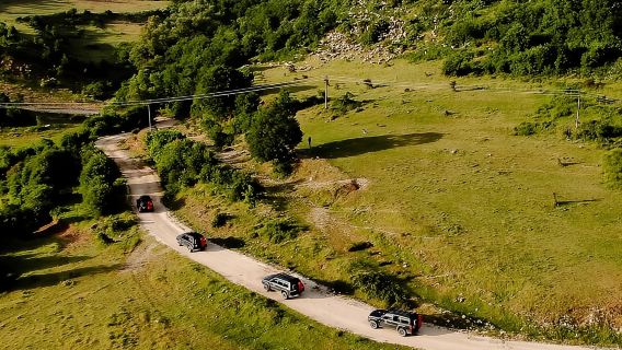 การผจญภัย Zagoria Off-Road 4x4 พร้อมอาหารกลางวันแบบดั้งเดิม