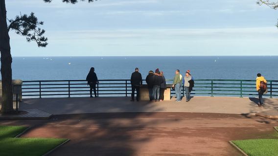 Tour di un giorno intero in Normandia D-Day in minibus da Parigi