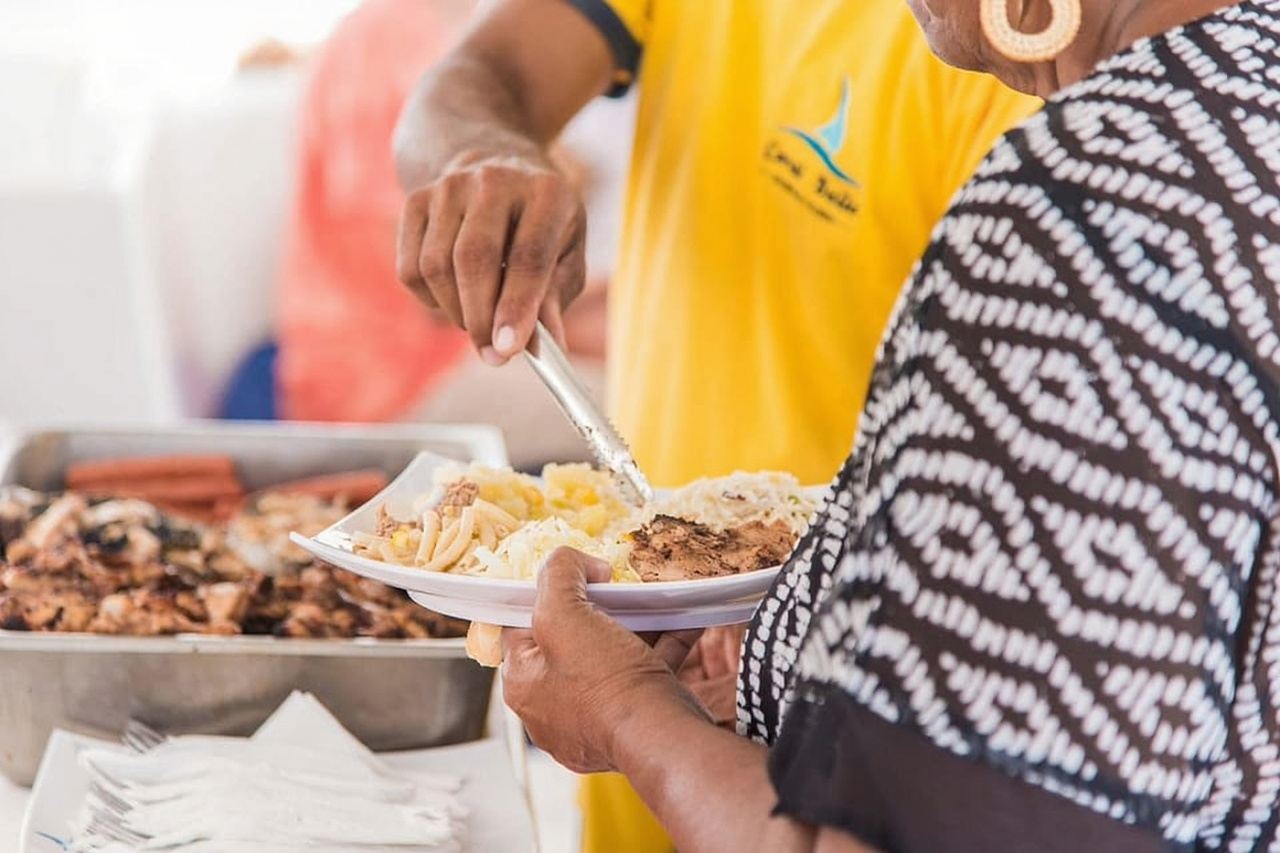 Mauritius: Catamaran cruise to 3 Northern Isles with lunch