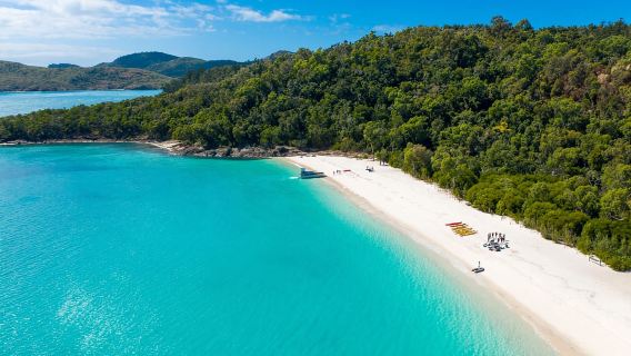 Traslado del campamento de la isla Whitsunday de Airlie a la playa de Whitehaven