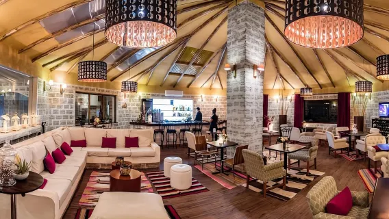 Uyuni: Night of Stars + 4 Star Salt Hotel | Private |