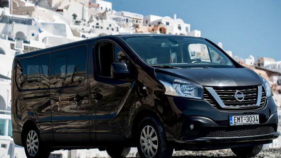 Santorini: Private Airport Transfer
