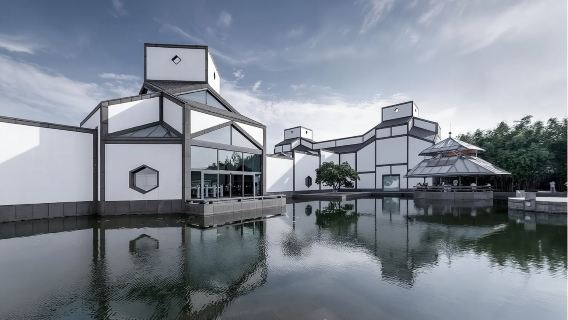 Excursión de un día privada por Suzhou: Museo de Suzhou, Jardín del Administrador Humilde y Calle Pingjiang