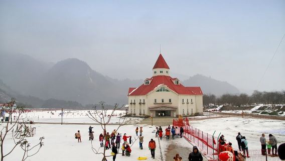 Chengdu Abfahrt - Privattransfer Hin- und Rückfahrt zum Xiling Schneeberg (kostenloser Abholservice) Shuttlebus