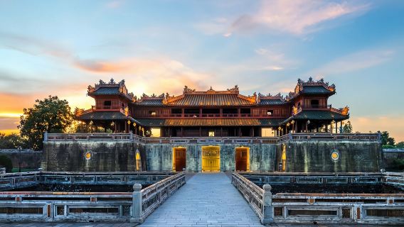 HUE HERITAGE PRIVATE TOUR BY TRAIN