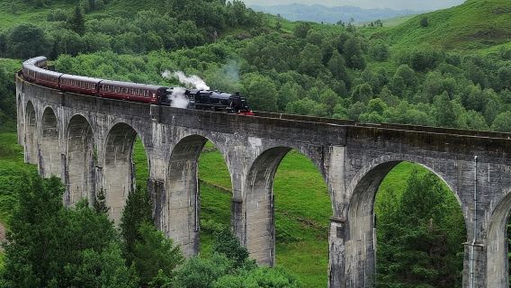 Edinburgh: Glenfinnan Viaduct, Glencoe & Fort William