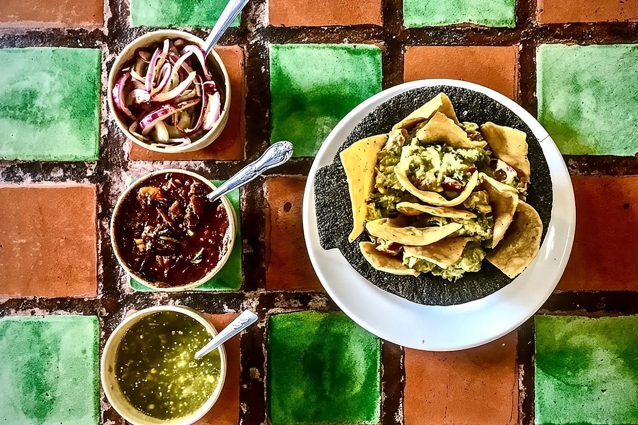 Mexico City Historical Centre Food Tour with 7 Authentic Tastings