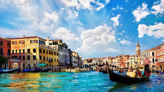 Lawatan sehari ke Venice, Itali Pergi-balik dari Milan Istana Doge, Basilika St. Mark, bas air dan Trip.com