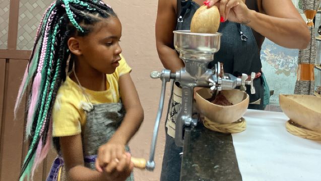 Make Your Own Chocolate with Oaxacan Tradition Private Class