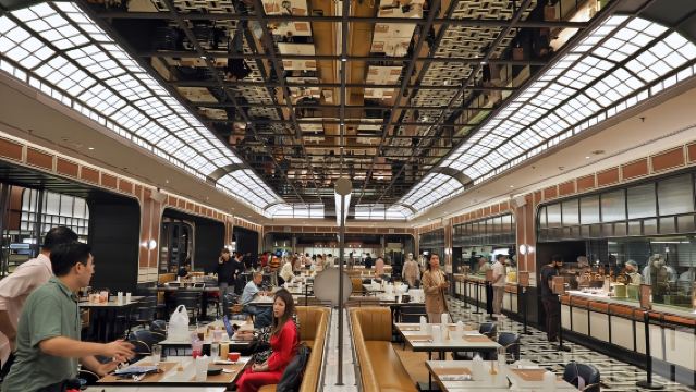 Copper Beyond Buffet, internationaal buffet in Bangkok, Thailand (Gaysorn Amarin)