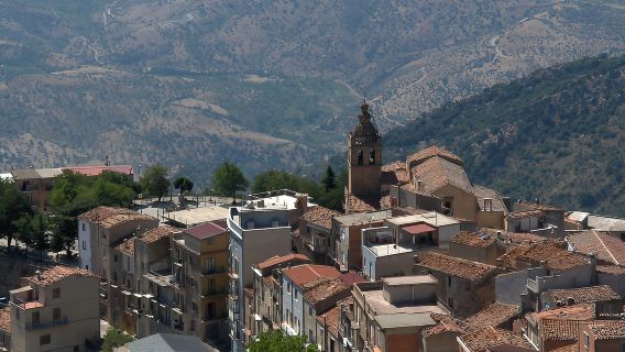 チェファル：マドニエ山脈での夕食