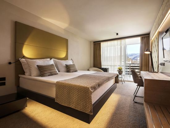 Rikli Balance Hotel - Sava Hotels & Resorts Room Type - Double Room with Lake View and Extra Bed