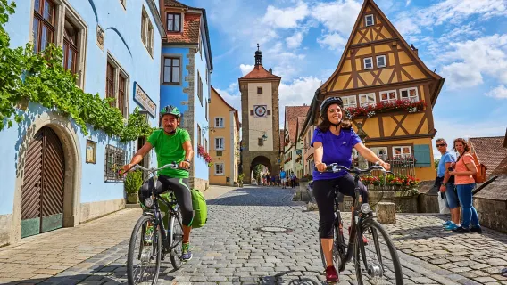 Germany Rothenburg day tour [Munich round-trip + air-conditioned bus + multiple smart audio guides]