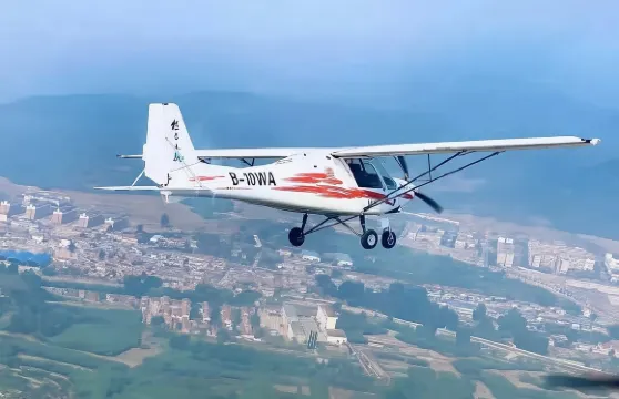 山東濟南雪野湖固定翼飛機飛行體驗【教練一帶一飛行+可體驗駕駛】