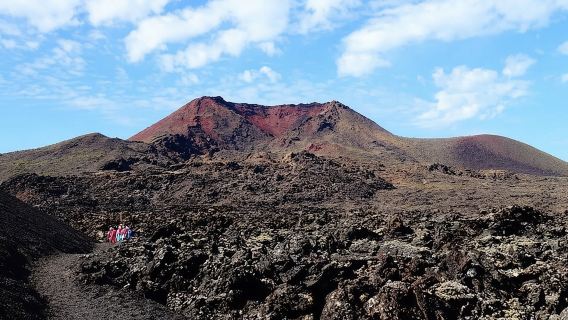 Lawatan Trekking Gunung Berapi (letusan Timanfaya)