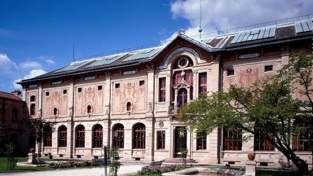 Skip the Line: Musée National Adrien Dubouché Ticket - Open Visit