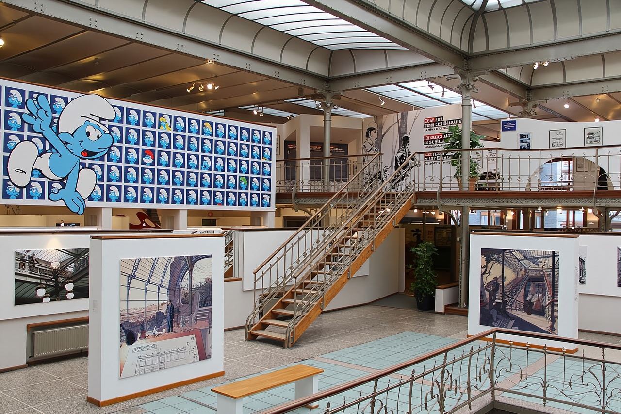 比利時布魯塞爾市區一日遊：中文包車深度遊覽歐洲心臟+漫畫街區