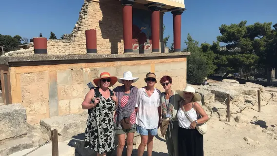 Heraklion: Knossos Private Guided Tour & Skip-the-Line Entry