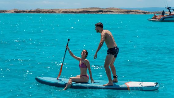Ibiza: Excursión a Formentera con Paddle Surf, Snorkel y Almuerzo