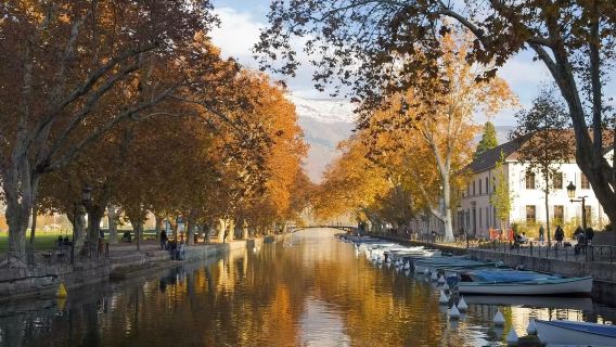 法瑞日內瓦安納西老城區+安納西湖畔+安納西城堡一日遊