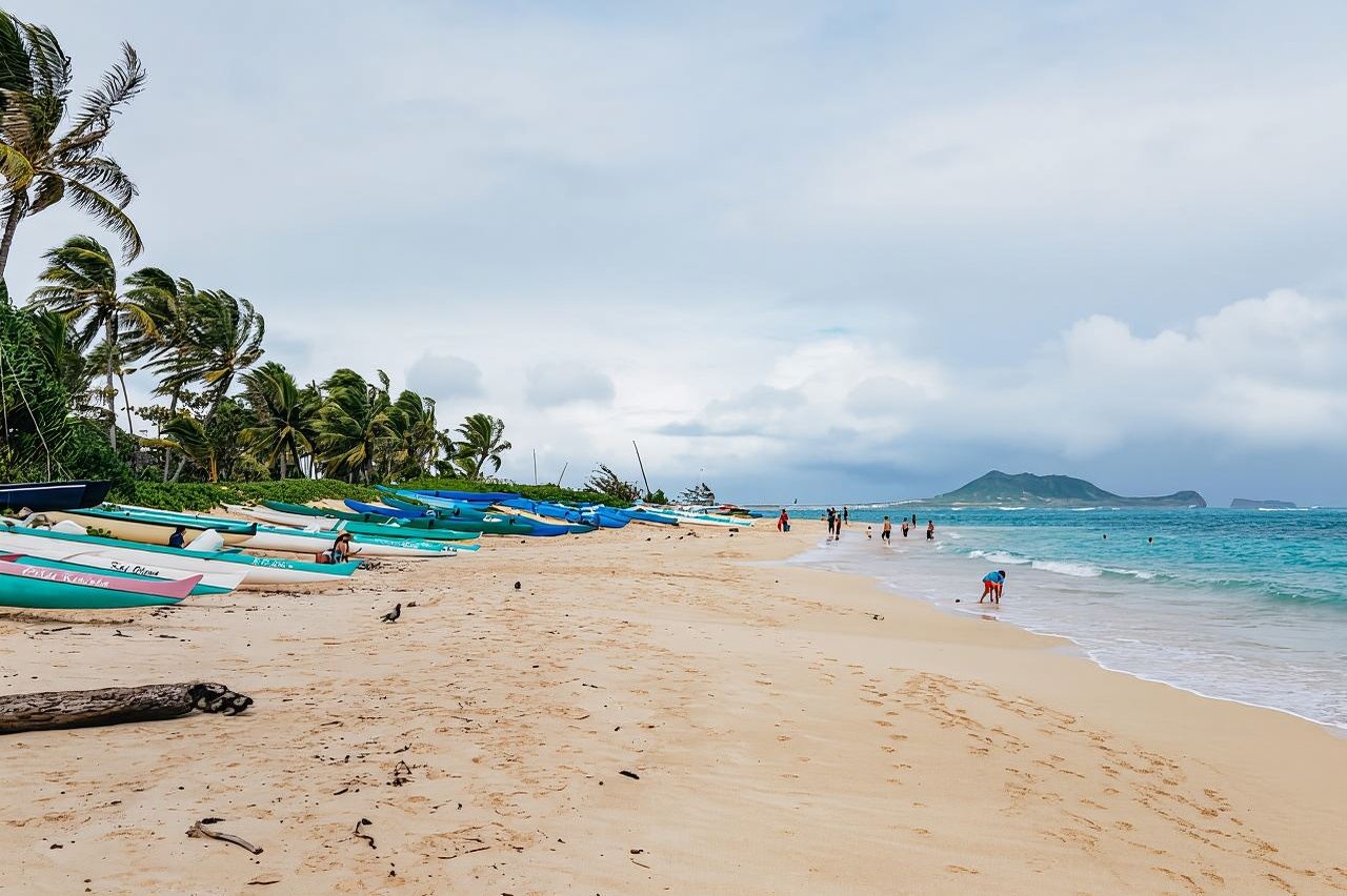 Kailua: Mokulua Islands Guided Kayak and Snorkeling Tour