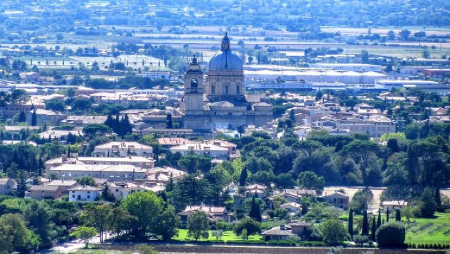 義大利羅馬|來回【阿西西】世界文化遺產之城中文包車一日遊